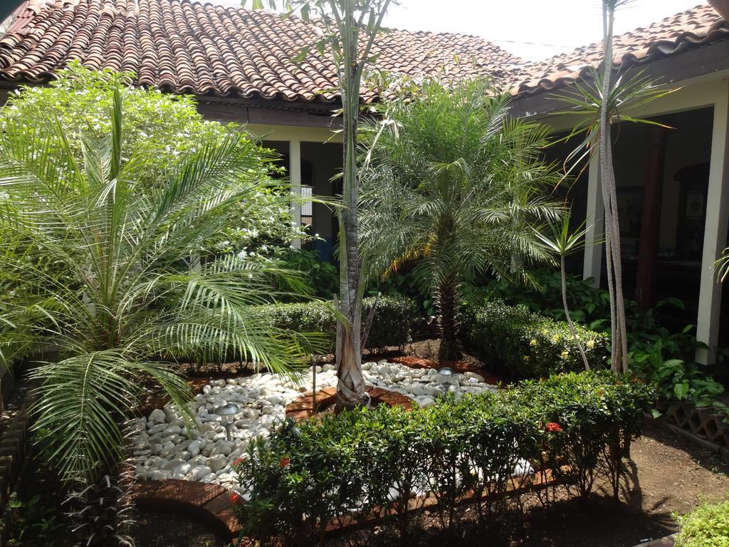 Harvest House Nicaragua Leon Exterior photo