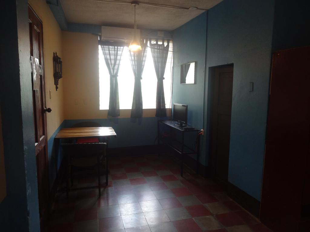Harvest House Nicaragua Leon Exterior photo