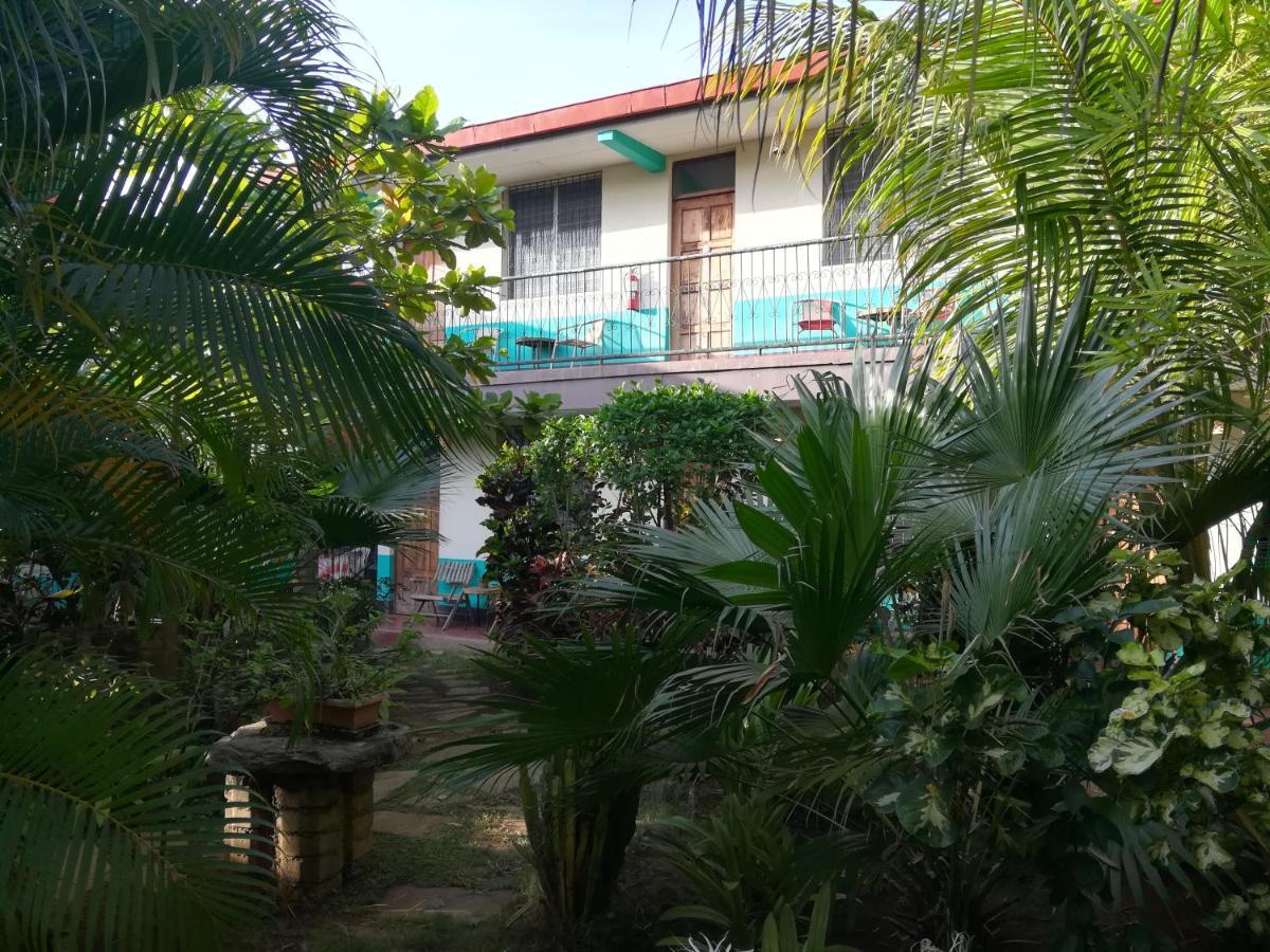 Harvest House Nicaragua Leon Exterior photo